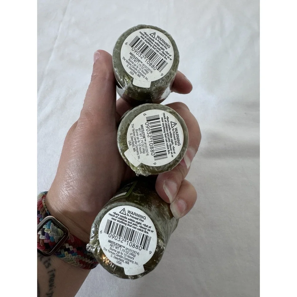 Yankee Candle Mistletoe Retired 1.75 oz Votive Candle New Sampler Size Lot Of 3